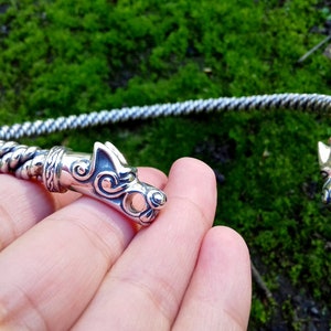 Odins Wölfe, nordischen Mythologie, Wikinger-Schmuck, Wikinger Torques Silberkette, Wolfskopf, Fenrir, Nordic, Pagan, Mittelalter, Drehmoment, Ragnar, SCA