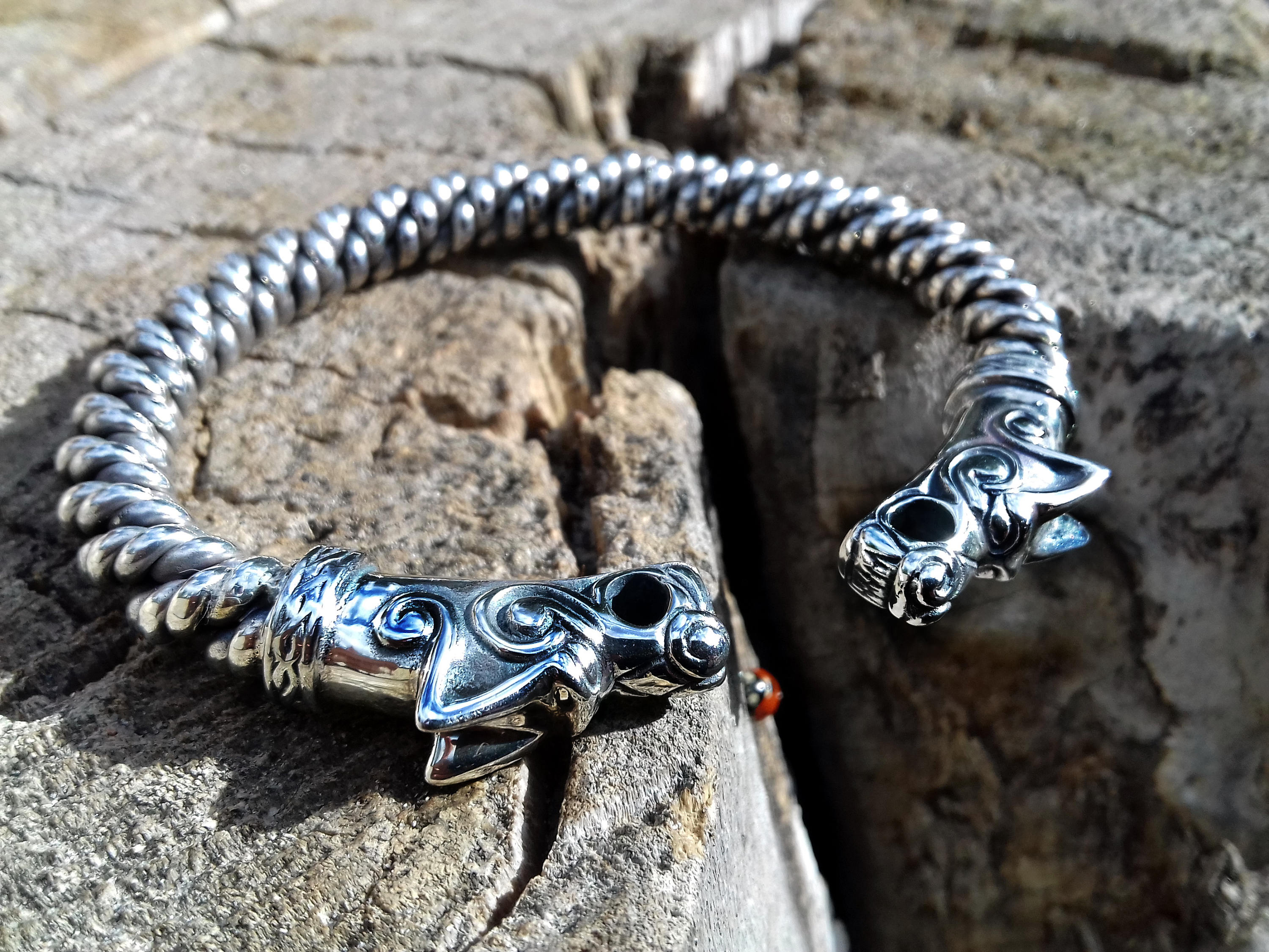 Ragnar bracelet outlet