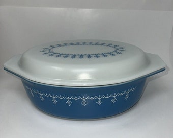 Vintage Pyrex 045 Blue Snowflake Garland Auflaufform mit Deckel 2 1/2 Q