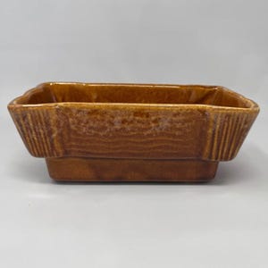 Doniczka Vintage Brush Mccoy Pottery w kolorze miodowo-brązowym, żebrowana, prostokątna, F-562