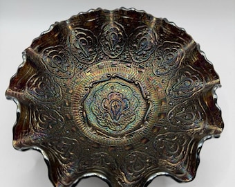 Bol de cristal con borde ondulado Fenton Persian Medallion Black Amethyst Carnival Glass de 8 pulgadas (20,3 cm)