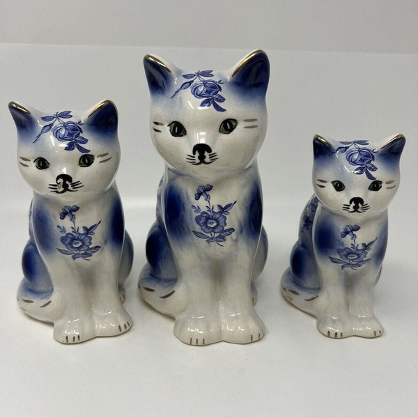 Vintage Kitten Cat Family Mother Figurine Set Of 3 England 7.25”, 6”, 5.25”
