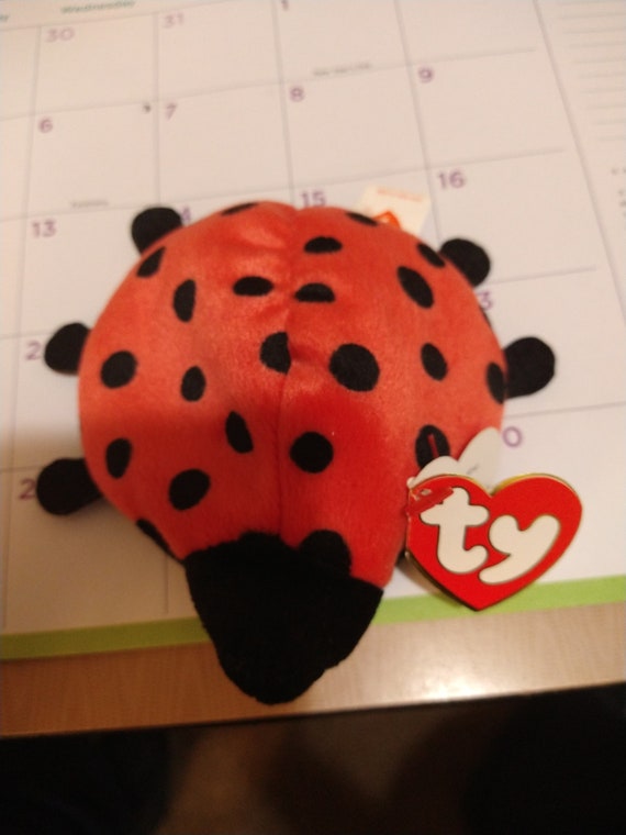 Ty beanie babies Lucky the ladybug 3rd generation mint tags with 28 dots!