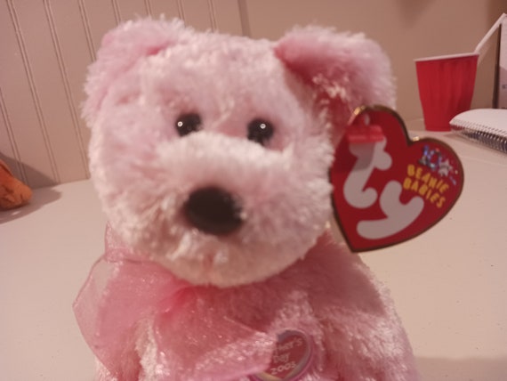 Ty Beanie Babies Mom-e The Soft Pink Mother's Day Bear