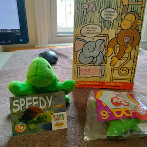 Ty Beanie Babies und Teenies Speedy The Turtle mit offizieller Sammelkarte und Original Deutsche Happy Meal Papiertüte 4-tlg. Set
