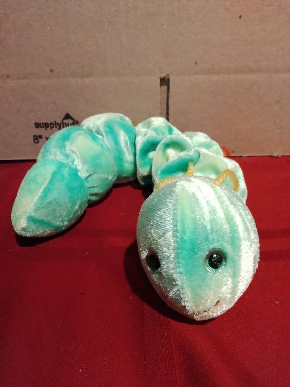 Ty Beanie Babies Squirmy The Neon Green Worm With Oddly Comforting Smile