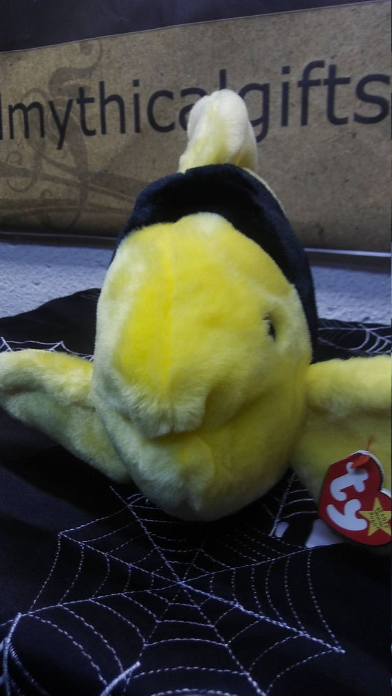 Bubbles The Black and Yellow Fish Beanie Buddy (Retired)