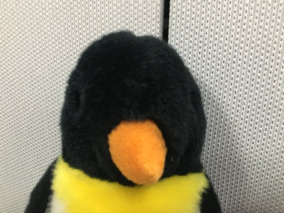 Ty Beanie Buddies' Waddle the Penguin, from the Ty Beanie Babies
