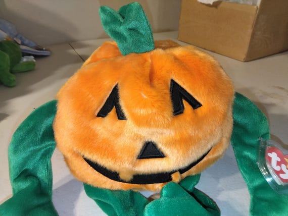 Ty Beanie Buddies Pumkin The Halloween Beanie Orange and Green Pumpkin (MWMTs)