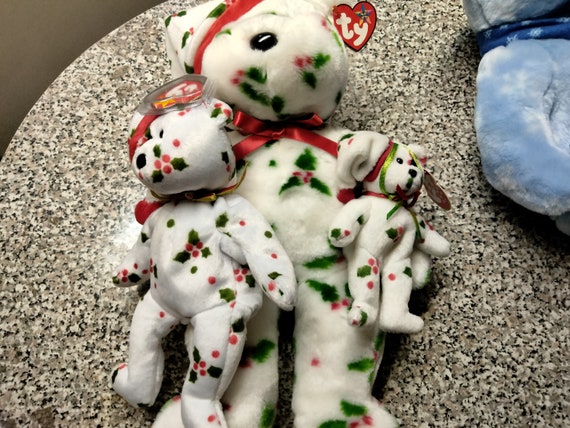 Ty Beanie Babies, Buddies and Jingle Beanies 1998 Holiday Teddy Bears Three Piece Christmas Bear Set