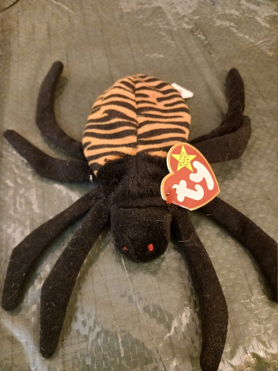 Ty beanie babies Spinner the Black and Orange Spider