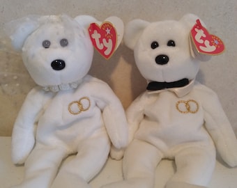 Ty Beanie Babies Mr. and Mrs. The Bears Wedding Bear Set, White