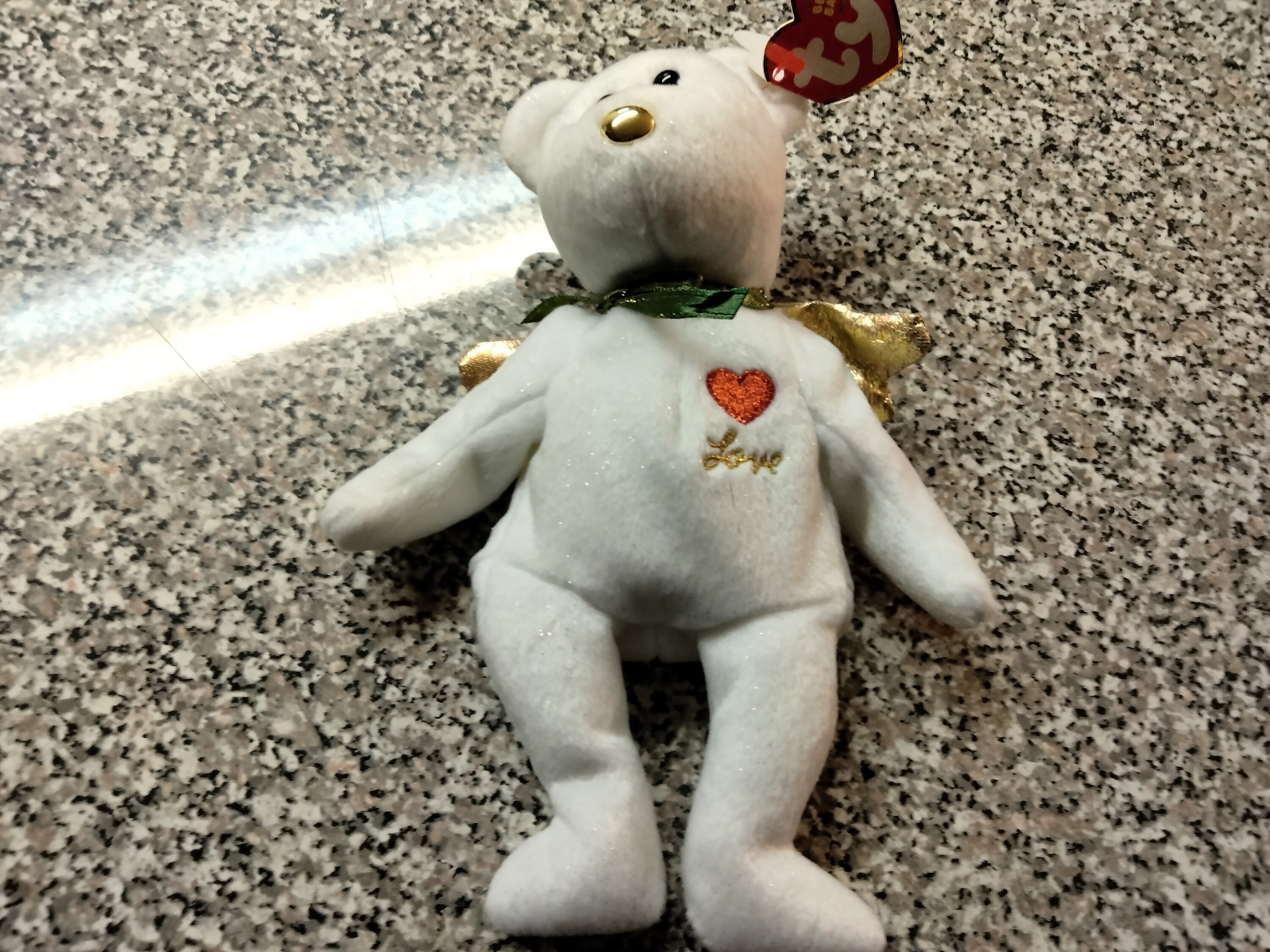 Ty Beanie Babies Gift Bear love and Red Heart on Chest Gold