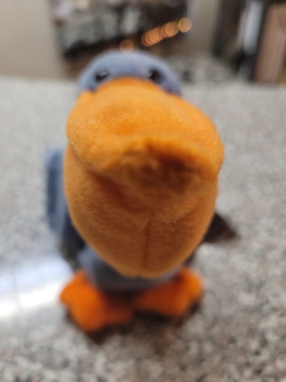 TY Beanie Babies Scoop The Blue Pelican With Orange Beak MWMT