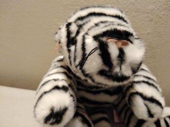 Ty Beanie Buddies'  White Tiger White with Black Stripes, Free U.S. Shipping, From The Ty Beanie Babies' Line. Brand New, Mint Tags