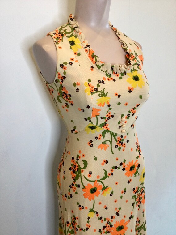 1970s Beige Day Glo Floral Print Ruffle Collar Sl… - image 3