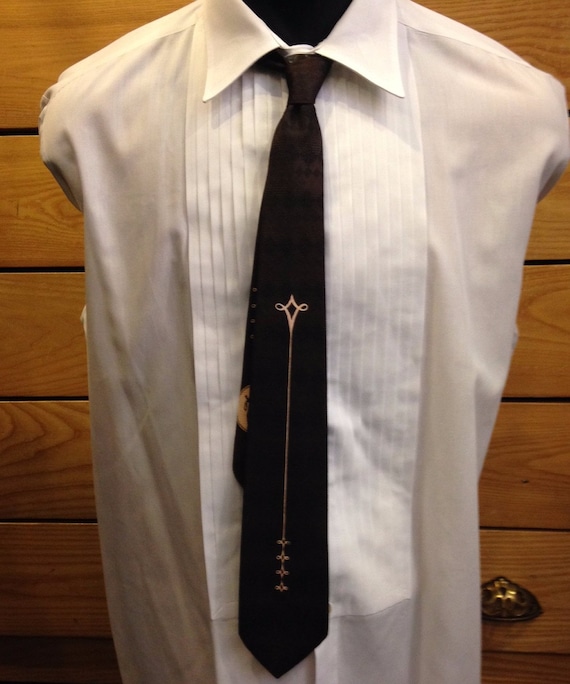 1940s Brown Embossed Tie