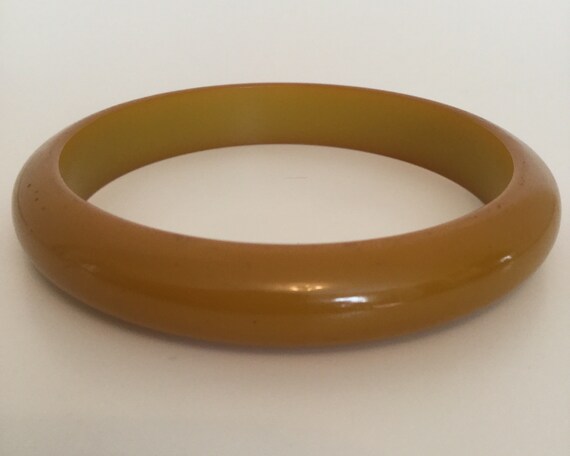 Bakelite Bangle Bracelet Olive Color - image 3