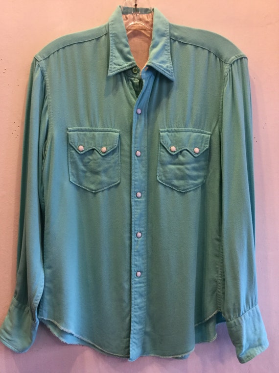Gabardine Turquoise Blue Pearl Snap Buttons Two Po