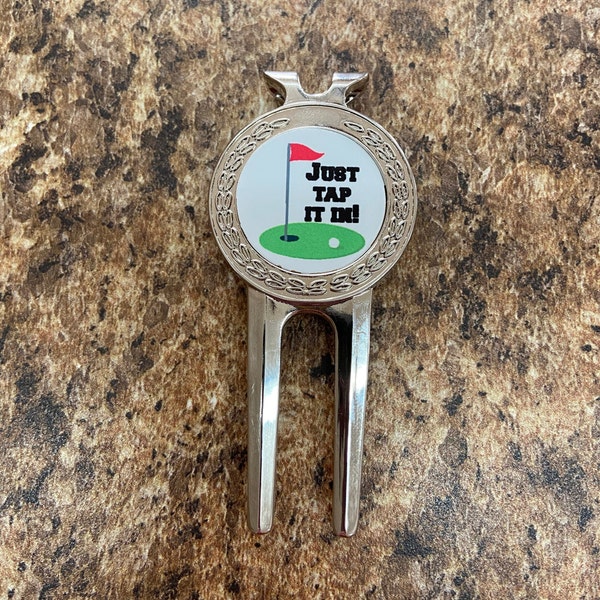 Golf Divot Tool with Ball Marker