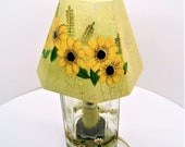 Small Glass Accent Lamp, Daisy Design, Hand Painted Paneled Wood Shade Glass Jar Base, Night Light Bulb, Small Table Light