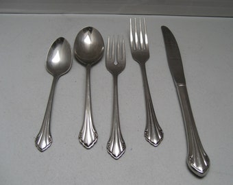 Oneida 1881 Rogers BITTERSWEET Repose Silverware 5 Piece 1 Dinner Fork 1 Dessert Fork 1 Teaspoon 1 Tablespoon 1 Knife Add To  Set