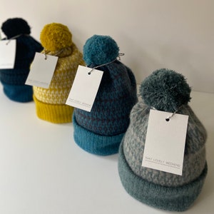 Bobble Hat, Knitted Hat, Pom Pom Hat, Wool Hat. image 3