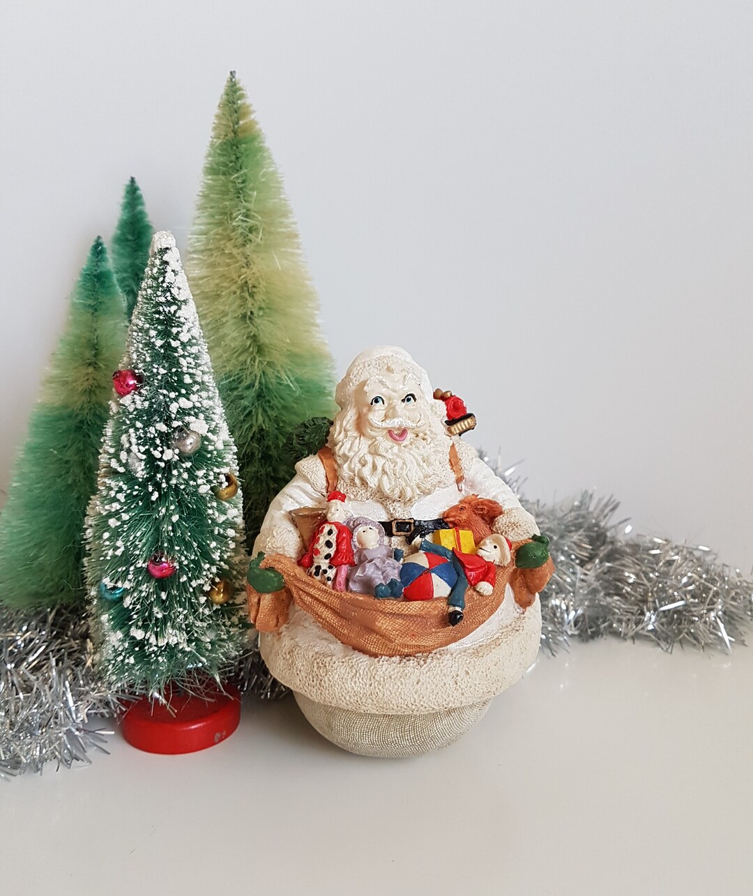Music Box Vintage Enesco Santa With Gifts Christmas Music Etsy