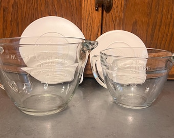 Pampered Chef Classic Batter Bowls - 8C and 4C - both with lids
