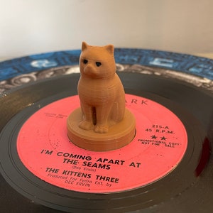 Kitty Cat 45 Record Adapter