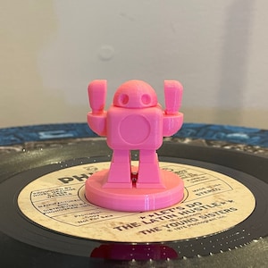 Toy Robot 45 rpm record adapter