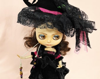 Witch outfit for Blythe doll