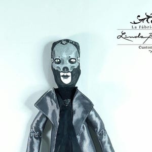 Papa Perpetua-Cartoon-Stoffpuppe.