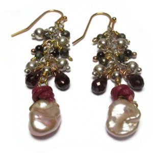 Long earrings / Silver and baroque pearl earrings / Gemstone earrings /