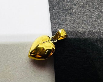 Pendentif Or jaune massif 18k 750% Coeur  amour