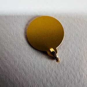 Colgante Saint Michel de oro amarillo macizo de 18 quilates y 750 % imagen 11