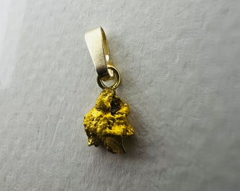 Pendentif pépite d'or naturelle Australie 22 - 23k