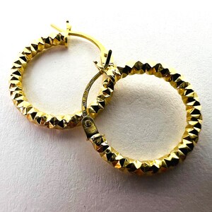 フープ イヤリング 10 mm ソリッド 18K イエロー ゴールド 750%