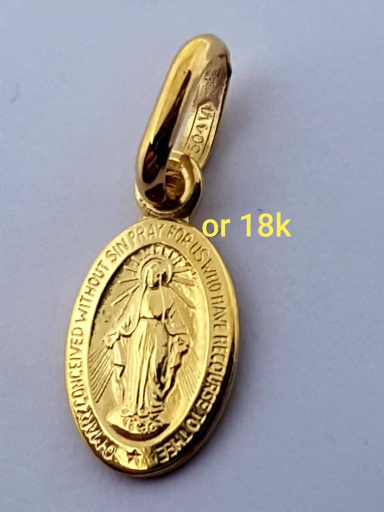 Vintage 18k Woven Gold Key Chain With Religious Medal and Gold Key Ring  Gruppach Orfeo Key Chain Jesus Christ Medal Unisex Religious Gift 