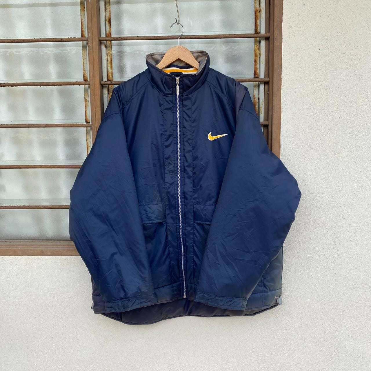 VINTAGE 90S NIKE COACH Insulated Jacket Nike Large Baggy Faded