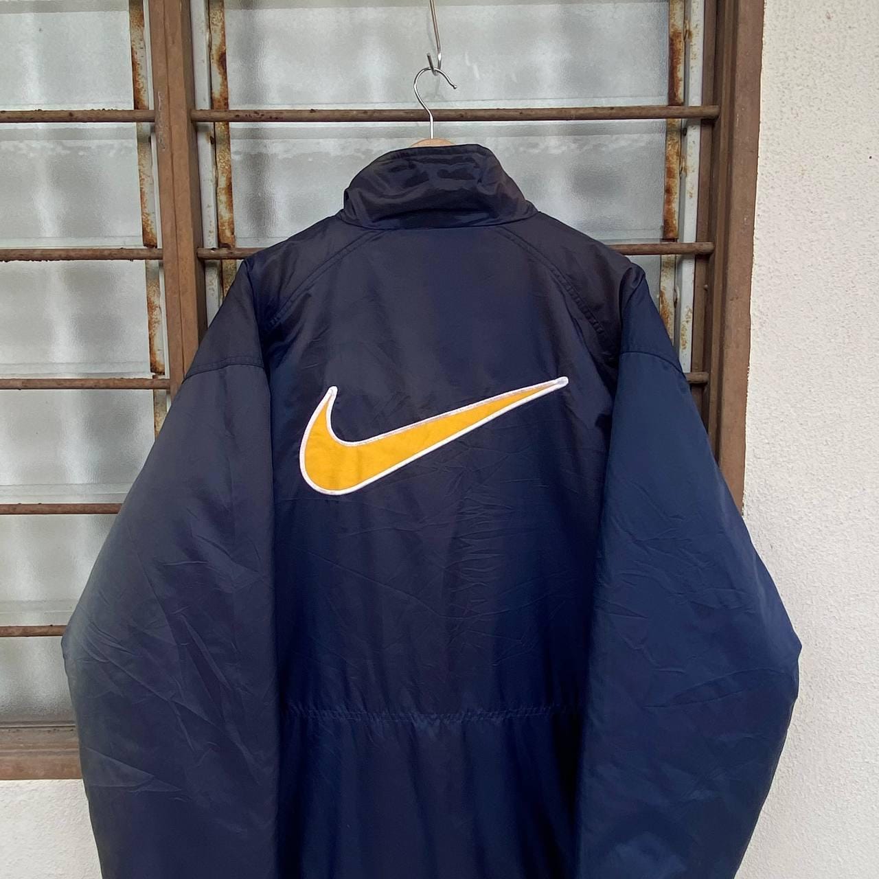 VINTAGE 90S NIKE COACH Insulated Jacket Nike Large Baggy Faded