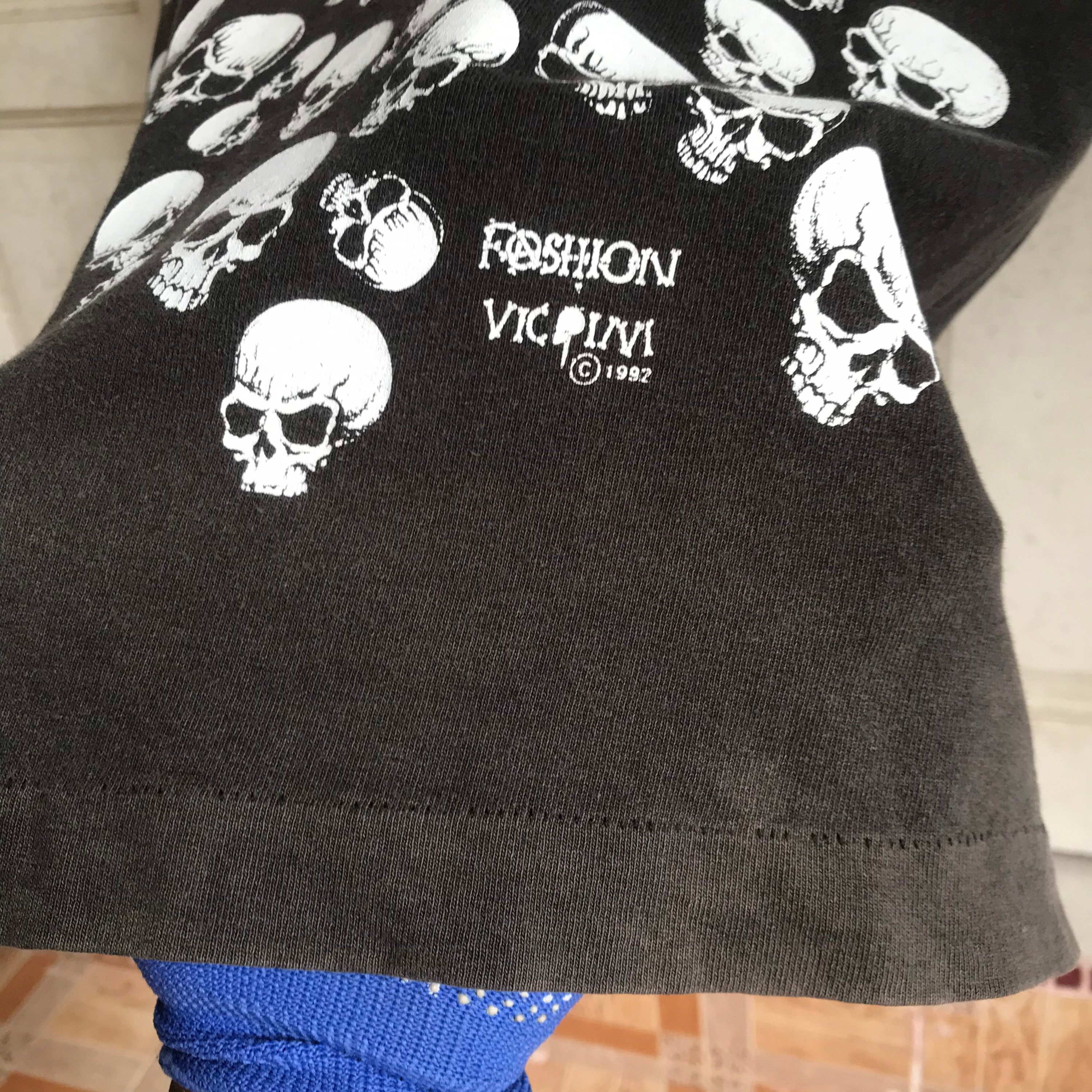 Rare Vintage Skullprint Mirror 1992 Fashion Victim Faded Shirt