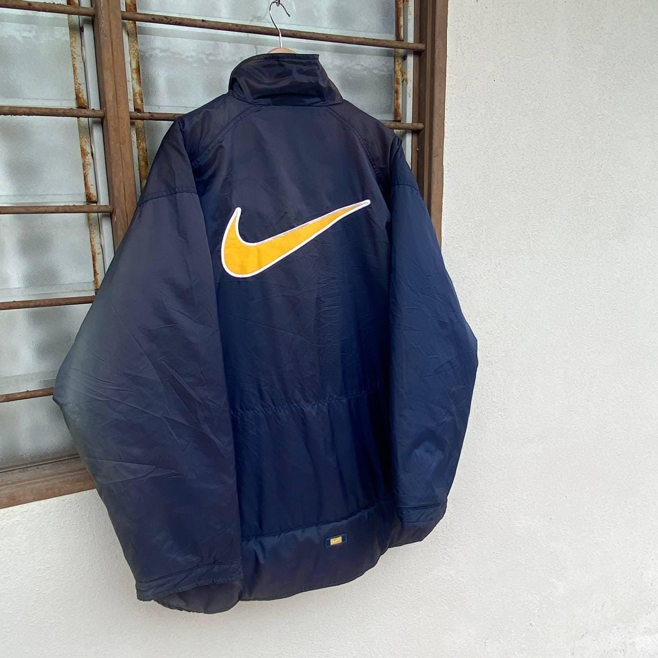 90s NIKE stadium jacket ビックスウッシュ ネイビー L Vintage Nike 90s Big Swoosh Navy Nylon Hooded Heavy Zip Jacket