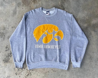 RARE VINTAGE 80S IOWA Hawkeyes Sweatshirt Vintage University crewneck Vintage Pullover/Crewneck jumper/Sweatshirt mom/Unisex sweatshirt/Nfl