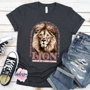 You&#39;ve Got A Lion Inside Of Those Lungs~ Worship Shirt ~ christian ~ Praise The Lord ~ Lion ~ Christian Shirt ~ Lion Inside Of Those Lungs