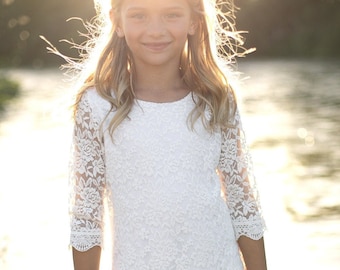 Flower girl dress, White Ivory Lace flower girl dress, Bohemian lace dress, Rustic Lace dress, Bohemian Boho flower Girl dress, Girl Dress