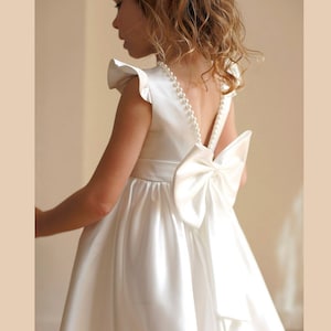 Satin Flower girl dress, Ivory V-Back Knee Length Satin Big Bow, Girls Satin dress, Ivory White satin dress, Pearl Baby Girl Wedding Dress