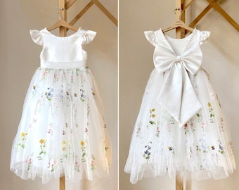 Vestido de niña de flores satinadas, vestido de niña de tul de encaje blanco de encaje, vestido de niña de flores de encaje satinado bebé, vestido de niña de flores rústico, vestido Boho