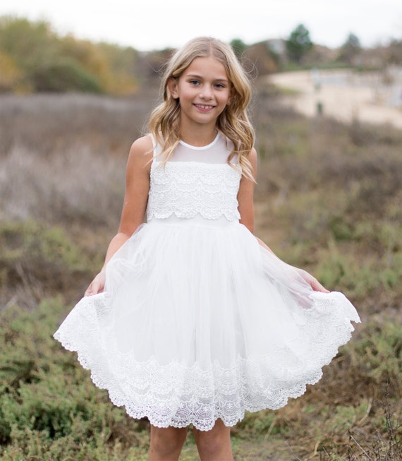 Flower Girl Dress Bohemian Boho Flower Girl Dress White Lace Tulle Girls Dress Lace Flower Girl Dress Junior Bridesmaid Dress Ivy Dress Etsy Canada