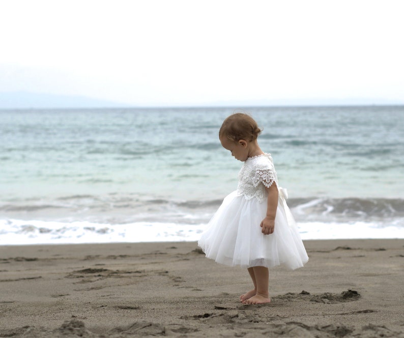 Vestido de bautismo para niña, Vestido de encaje para niños pequeños, Vestido de bautismo de encaje, Vestido de bautizo para niña, Vestido de primera comunión imagen 6